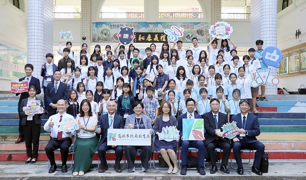 2022/09/18旗津國中攜手旗津商圈民眾、企業百人旗津海岸淨灘