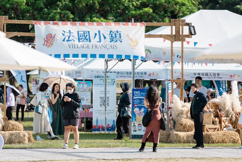 2026/05/22「2026法國生活節在高雄」今登場   法式風情瀰漫衛武營 