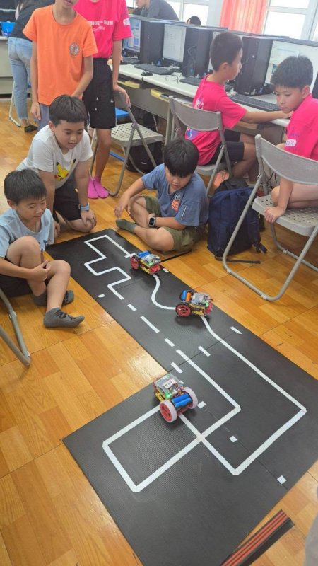 2026/07/24高大AI自走車前進台17線非山非市國教端 科教中心  團隊深耕科技教育