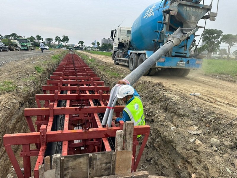 2026/08/05大林蒲遷村進度穩健推進　新設道路已於6月開工，預計116年8月完工