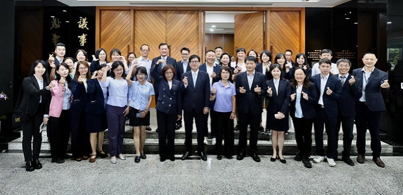 2026/10/28高雄市議會第4屆第8次定期大會閉幕　陳其邁感謝府會攜手六年共促城市轉型
